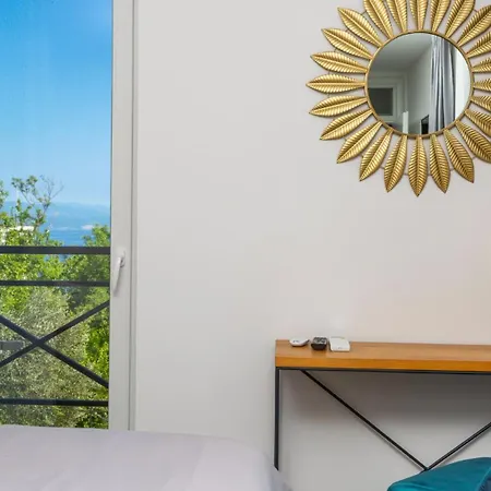 Villa Ruscus With Pool Opatija Veprinac By Guide