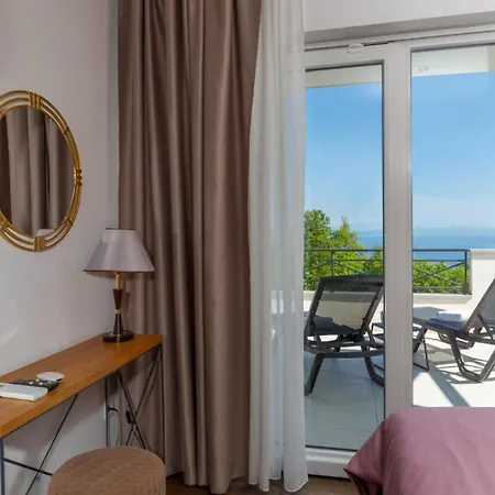 Ruscus With Pool Opatija Veprinac By Guide Villa